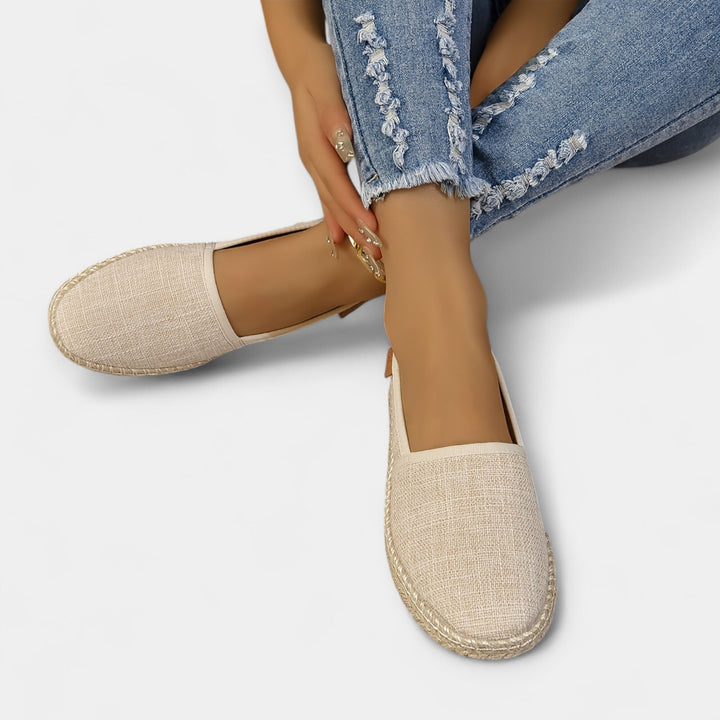 Let Slip-On Ballerinaer