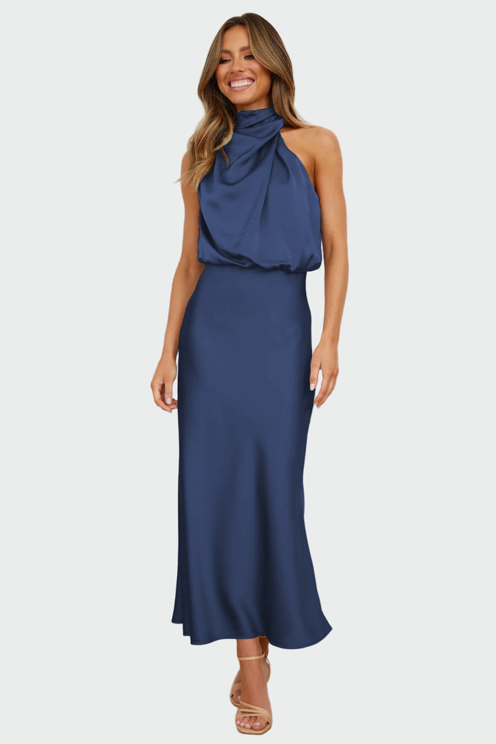 Elegant kjole med åben ryg