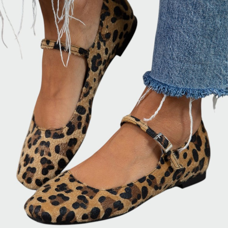 Olivia - Leopard Print Mary Jane Sko