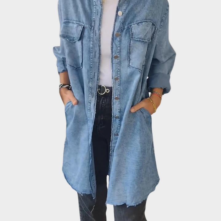 Denimskjorte med lange ærmer og klassiske krav
