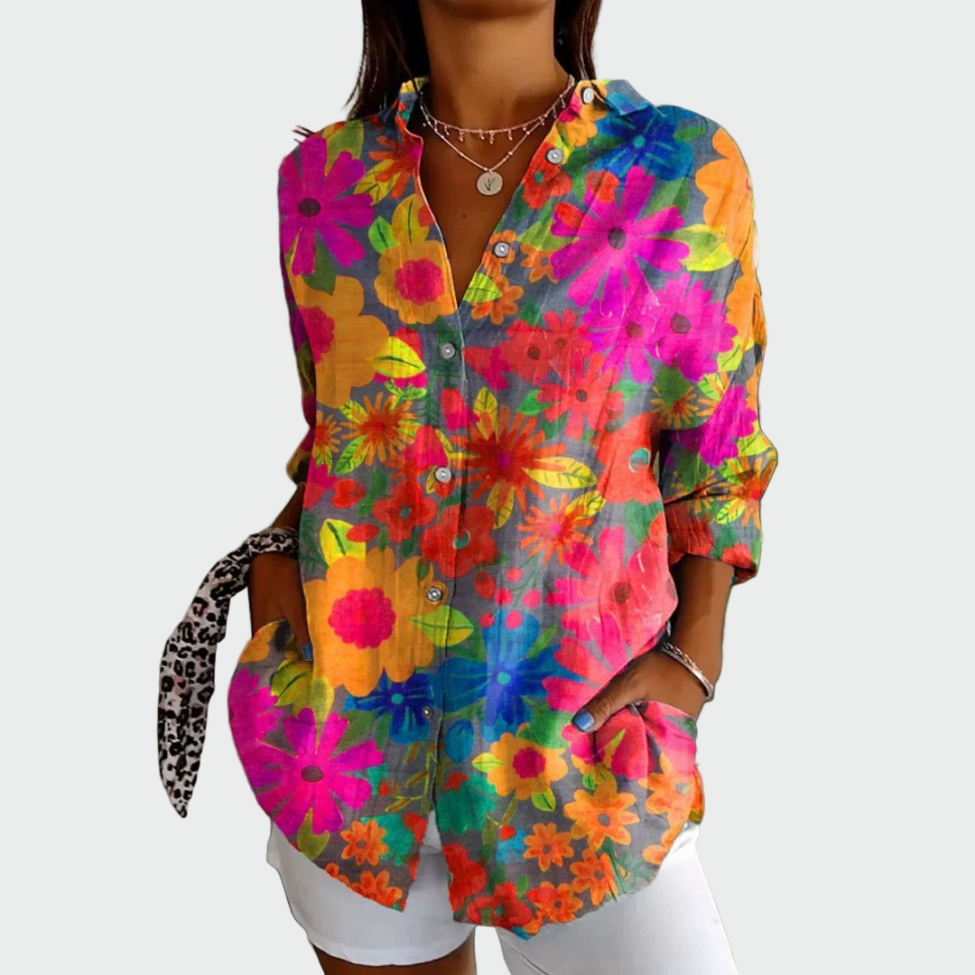 Stilfuld bluse med blomsterdesign