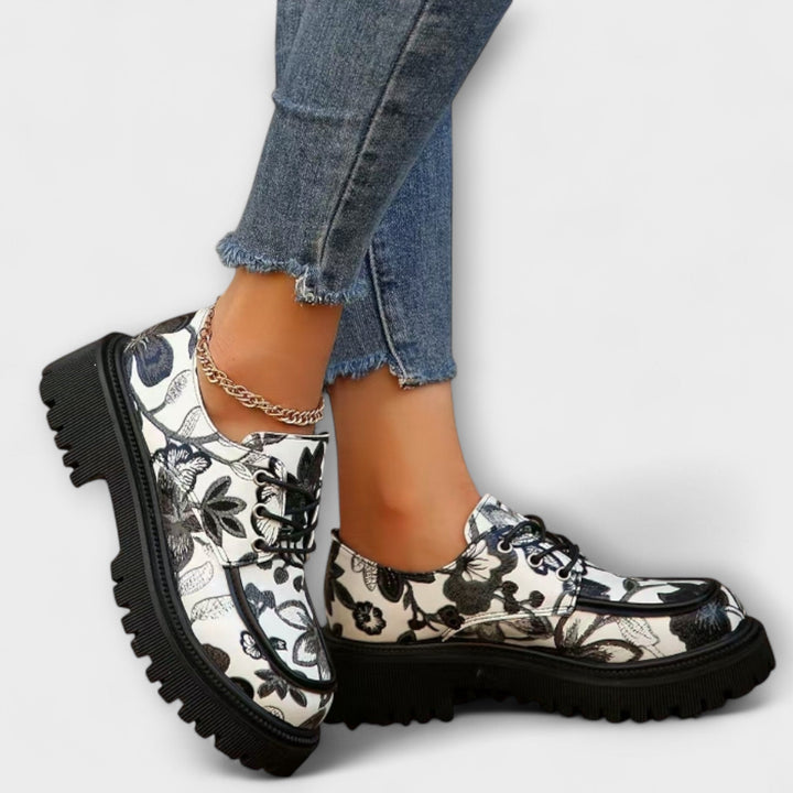 Sandra - Klassiske Retro Mokkasiner med Stil