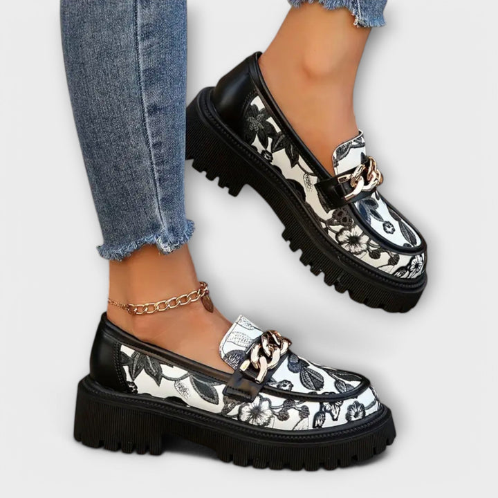 Sandra - Klassiske Retro Mokkasiner med Stil