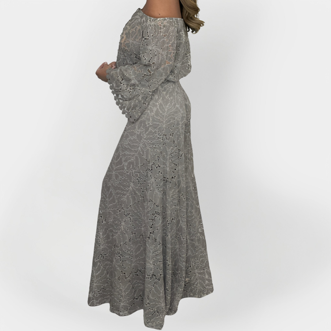 Heldragt med Off-Shoulder og Blonde