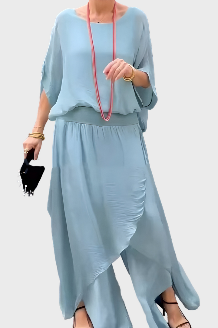 Top med bredde og bukser med slids – Sæt med to dele i chiffon