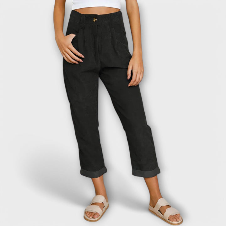 Moderne Jeans med Moderne Snøre