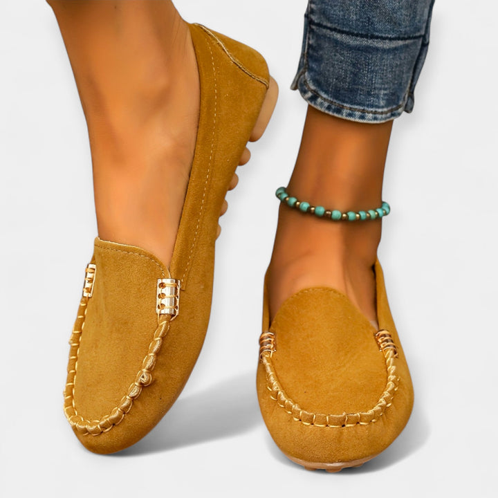 Loafers med Metal Detaljer