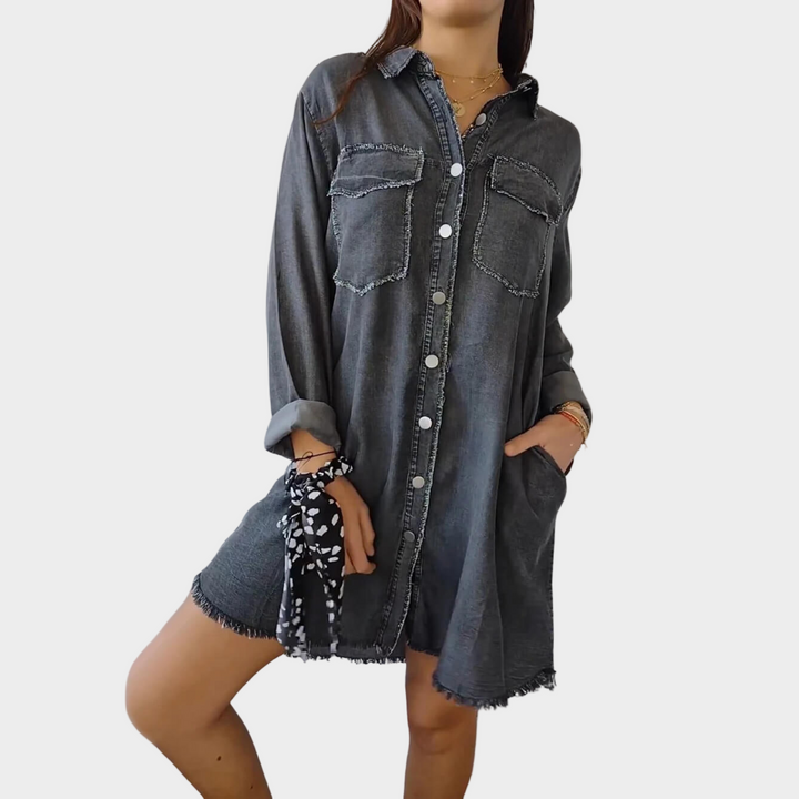 Denimskjorte med lange ærmer og klassiske krav