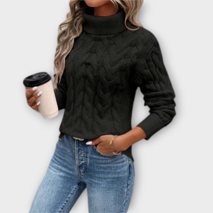 Amelia – Elegant Sweater med Rullekrave i Net 