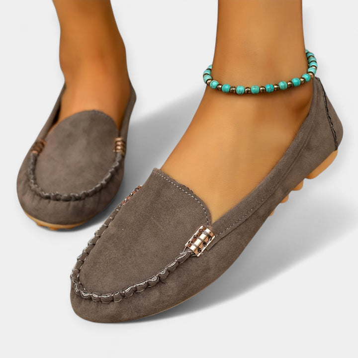 Loafers med Metal Detaljer