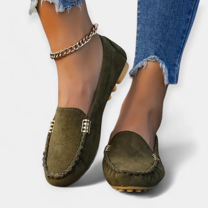 Loafers med Metal Detaljer