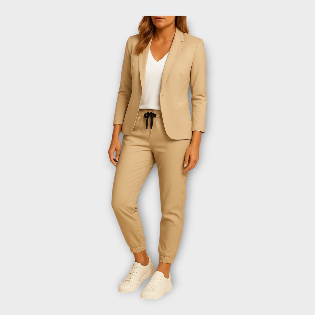 Dame Kostume med Jakke og Jogger Bukser