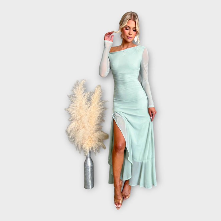 Imponerende Kjole med Elegant Silhuet