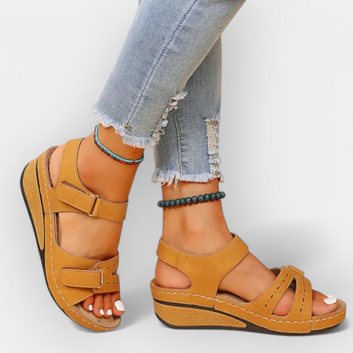 Åbne Sandaler med Stilfuldt Design