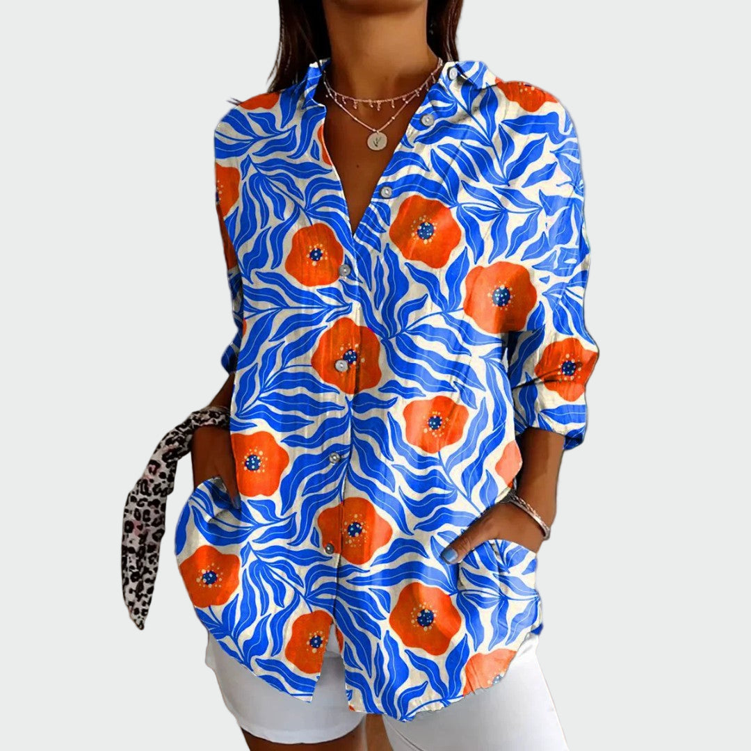 Stilfuld bluse med blomsterdesign