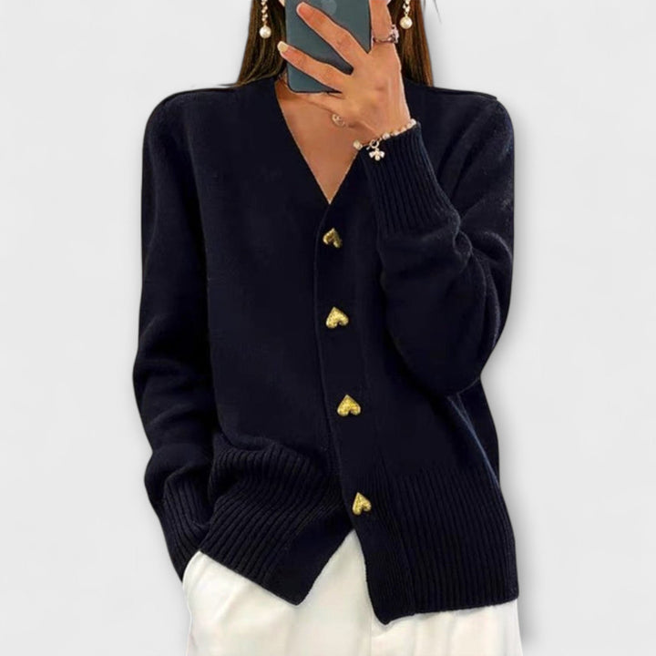 Marij – Kvindepullover med V-udskæring i vintage stil