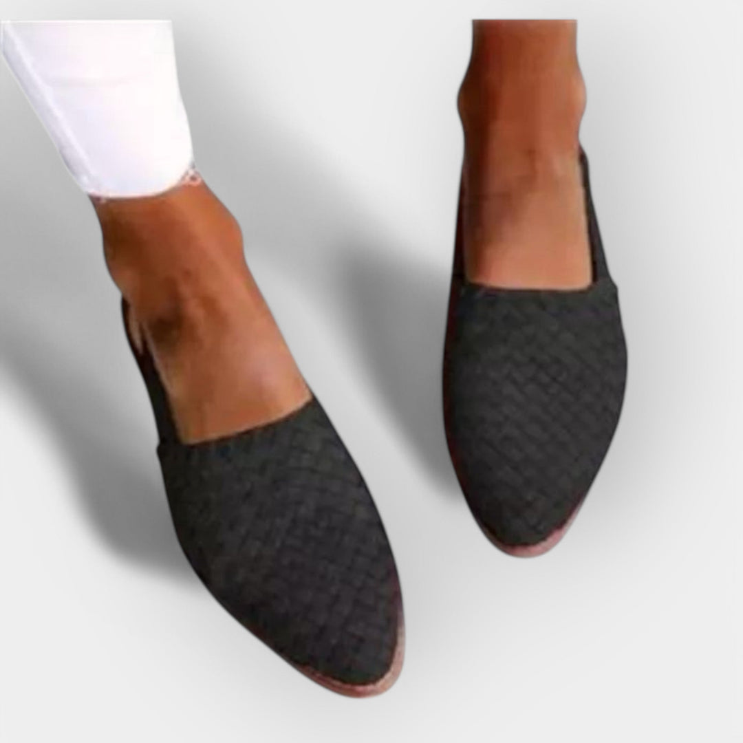 Håndlavet med Minimalistisk Design
