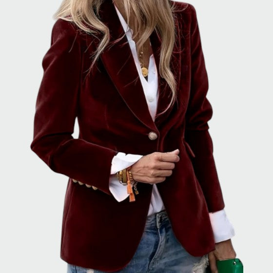 Lileth – Tidløs Elegance i en Skræddersyet Blazer